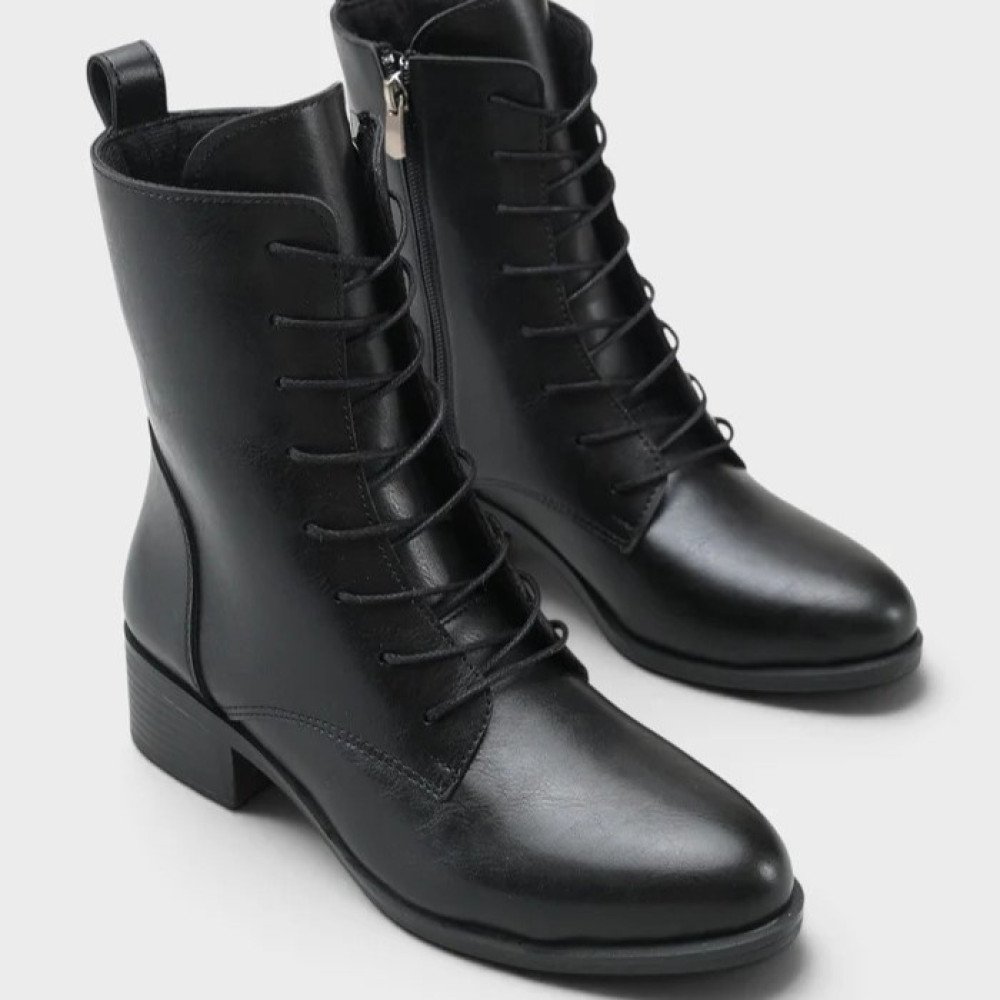 Arden Black Leather