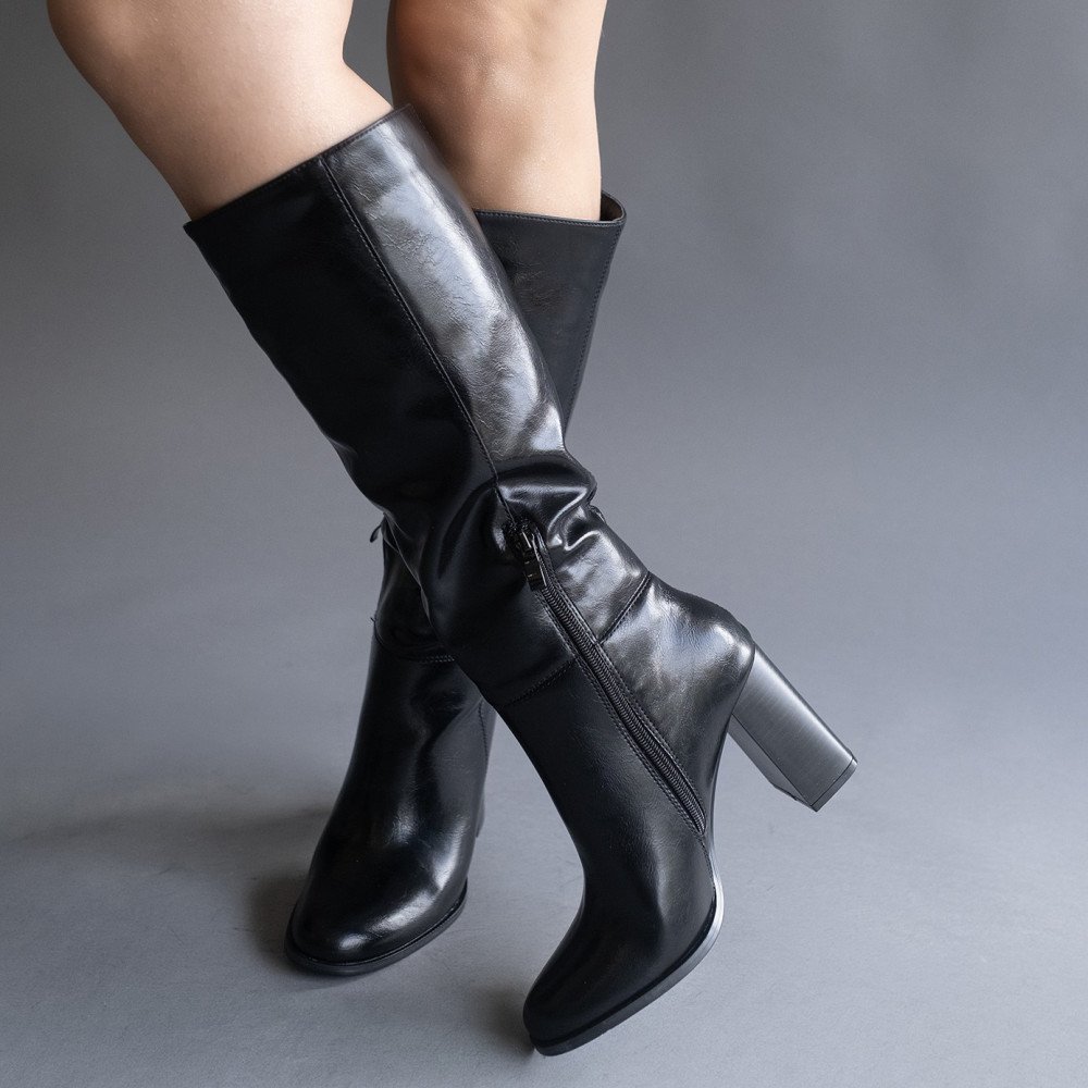 Doll Black