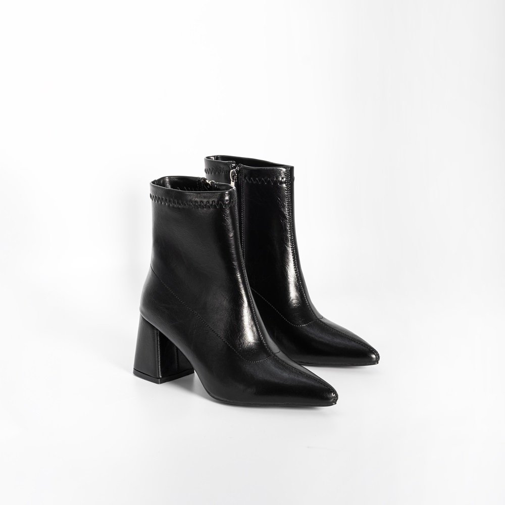 Kiara Black Leather