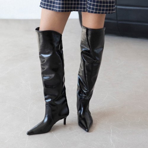 Velin Black Leather