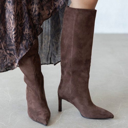 Judd Brown Suede