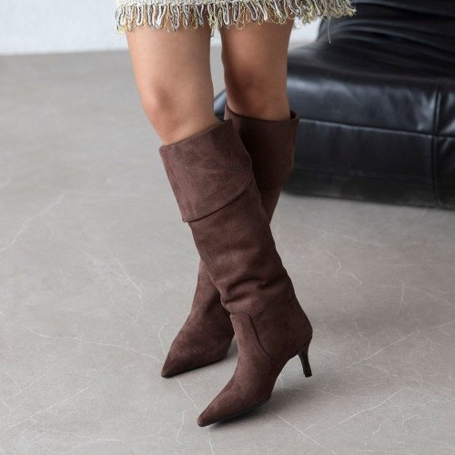 Velin Brown