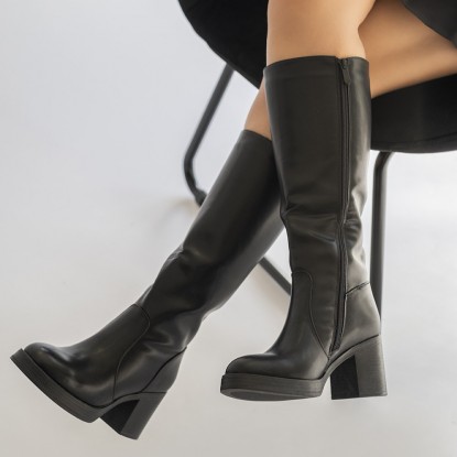 Levin Black