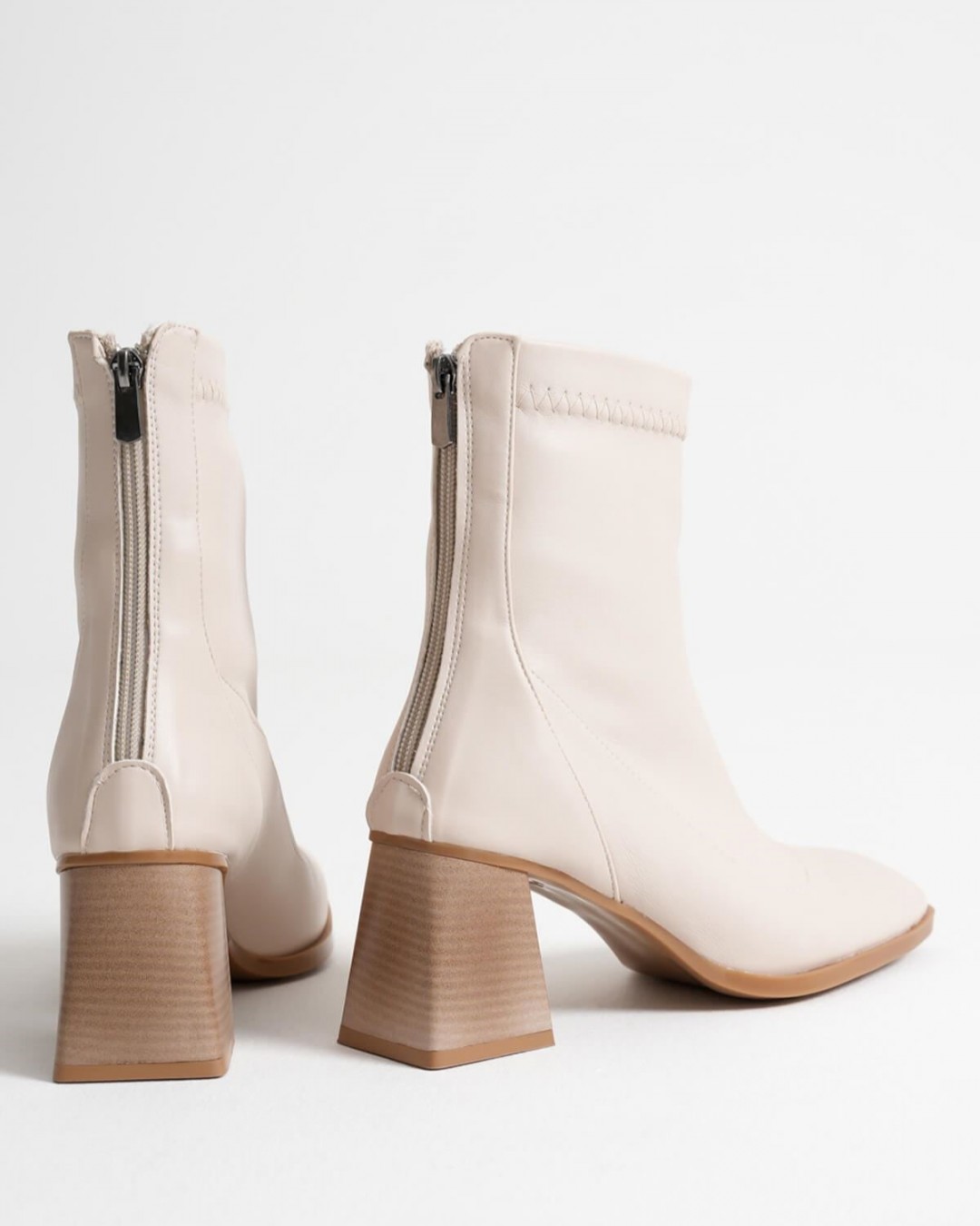 Charm Beige Charm Beige