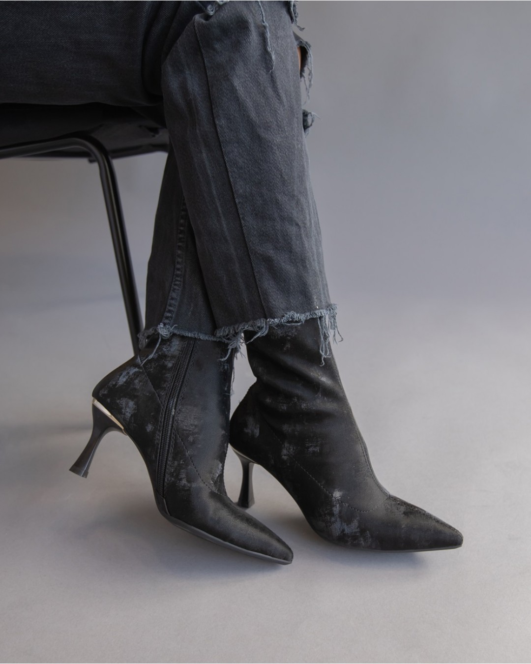 Tiana Black Tiana Black