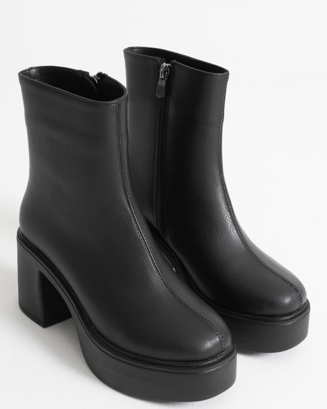 Lera Black Lera Black