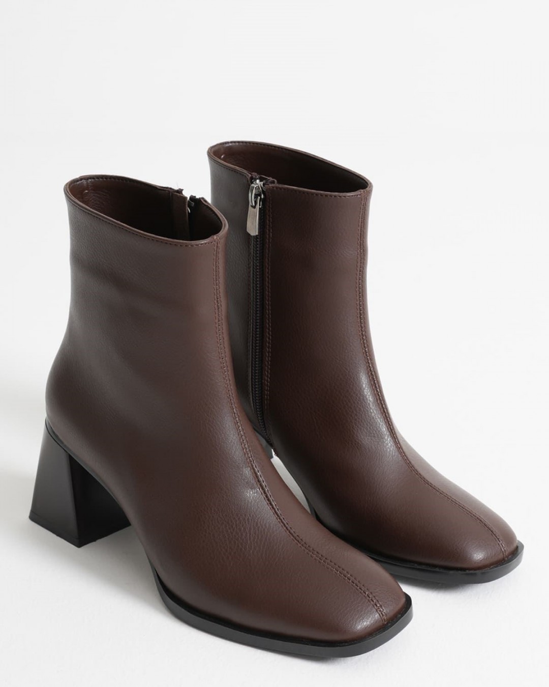 Lorea Brown Lorea Brown