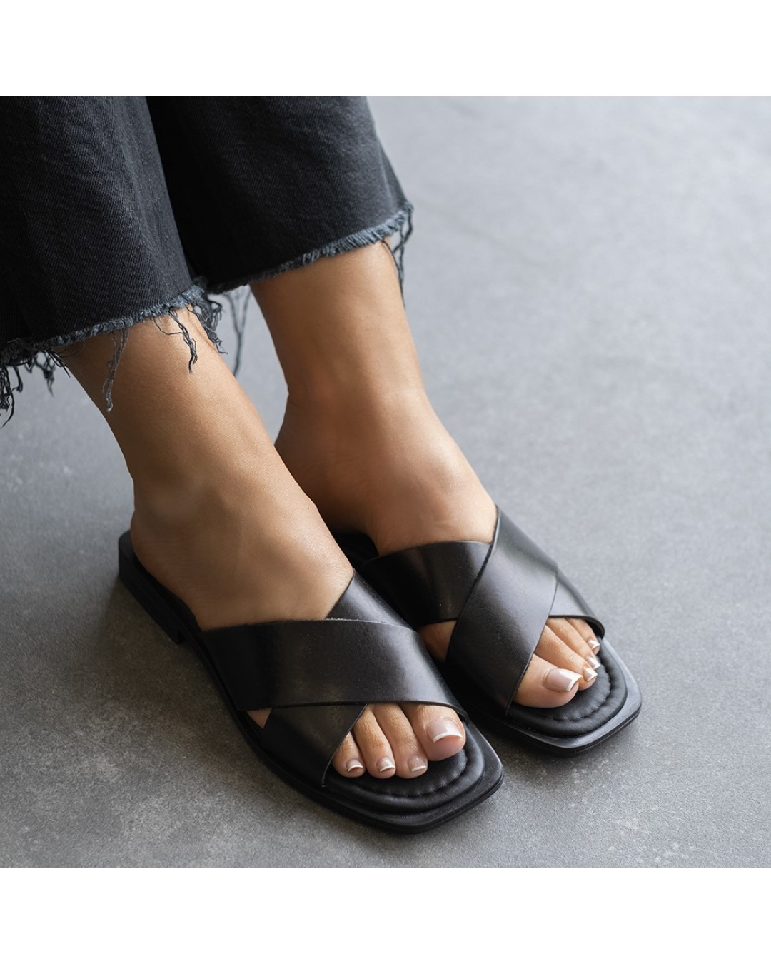 Karmin Black Karmin Black