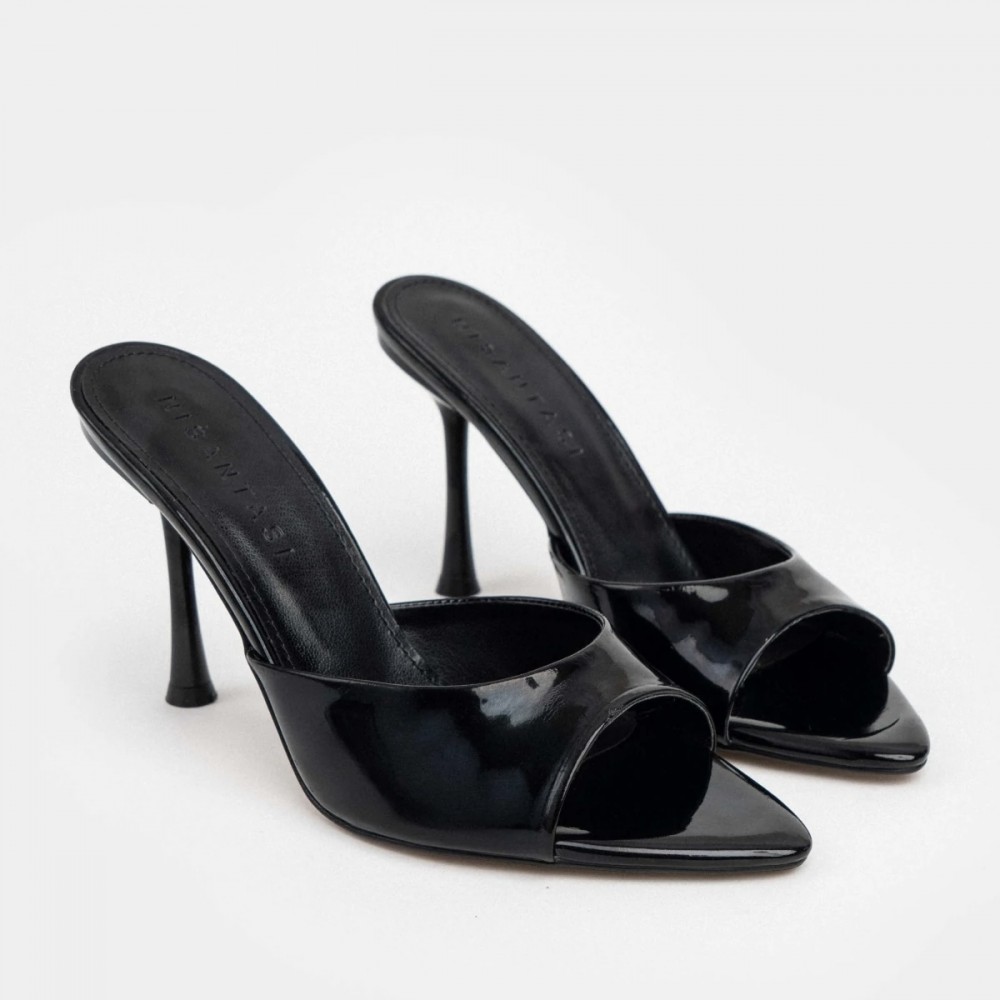 Renata Black Renata Black