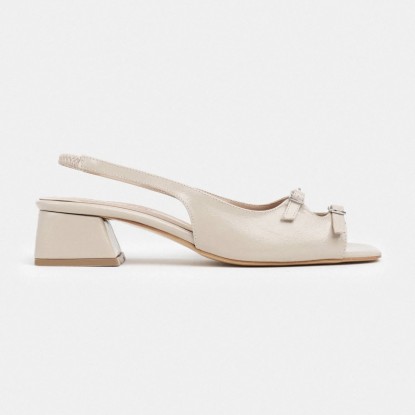 Ernest Beige