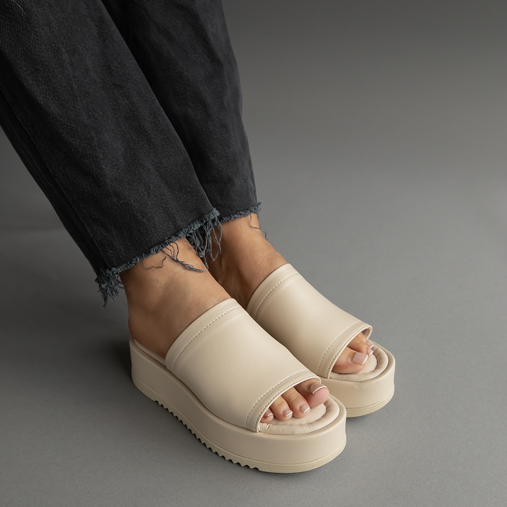Hux Beige