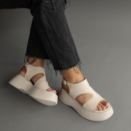 Darren Beige