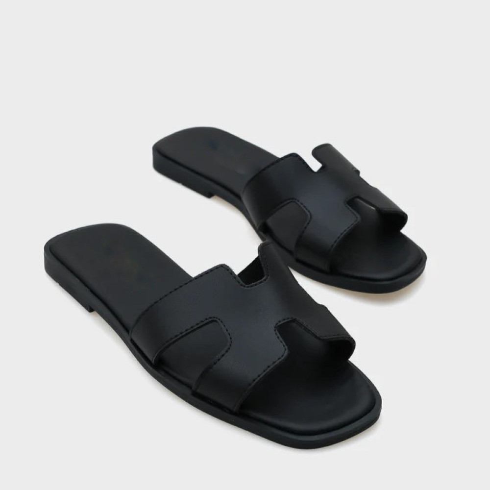 Mass Black 