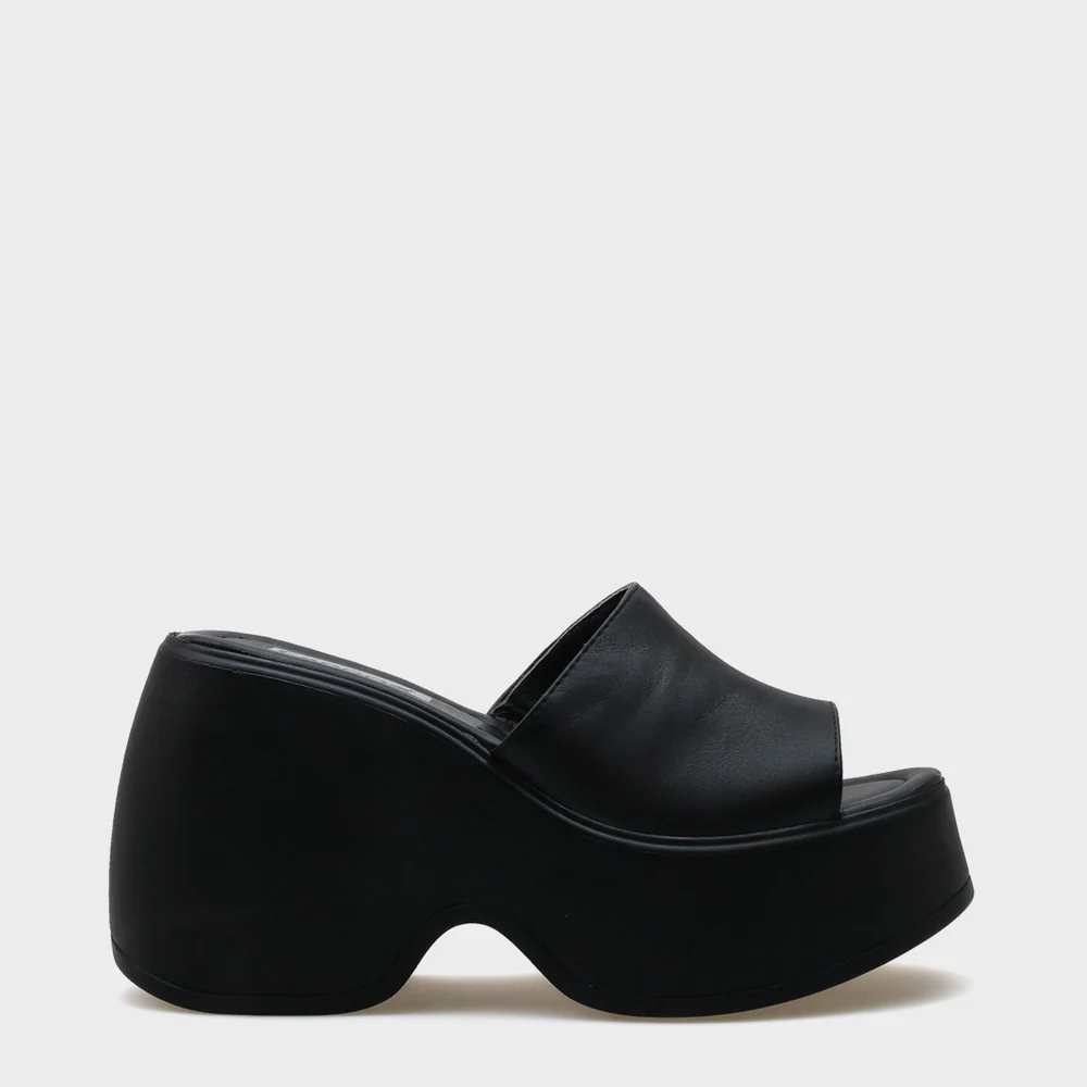 Lena Black (100% LEKURE) Lena Black (100% LEKURE)