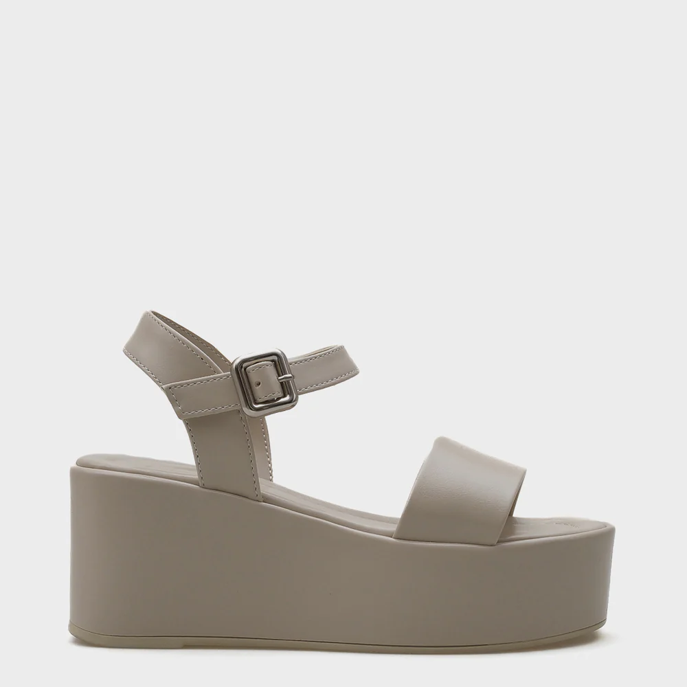 Donna Beige