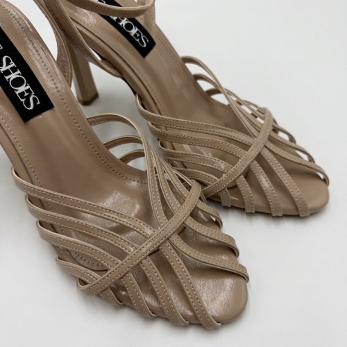 Dona Beige