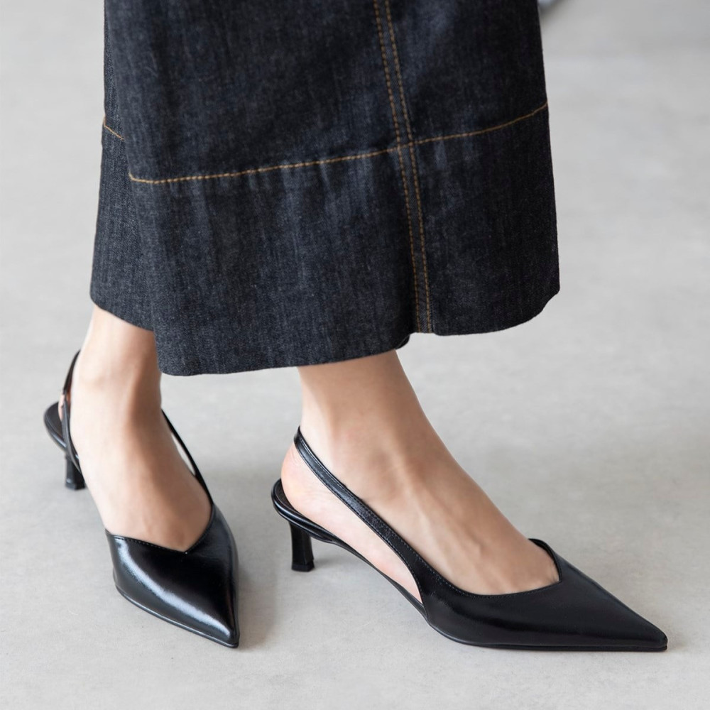 Levina Black Levina Black