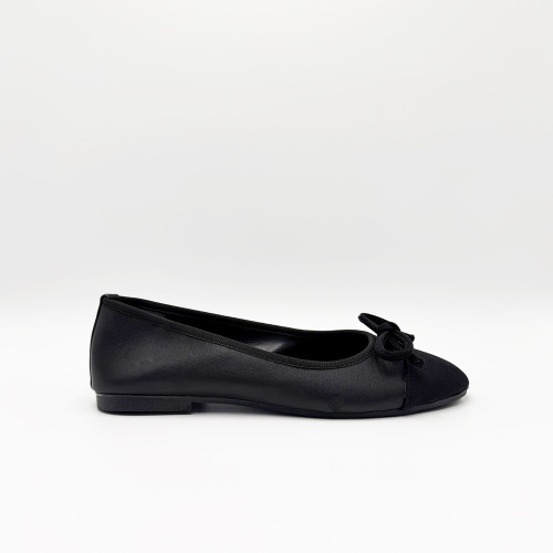 Bella Black Leather