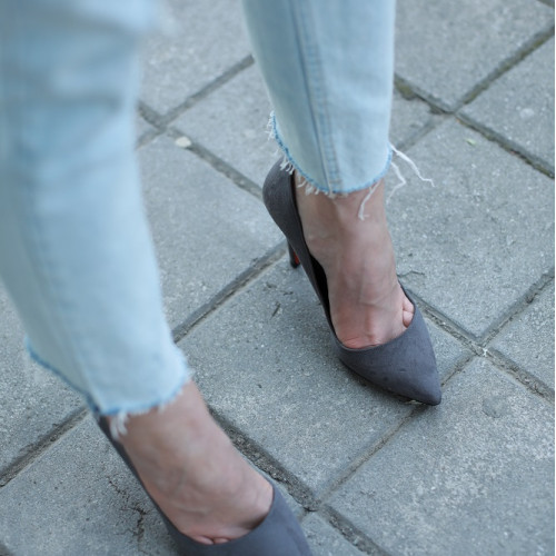 Stiletto Grey